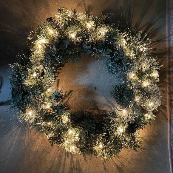 Pre-Lit Christmas Door Wreath (Add your own decorations) - Picture 7 of 8